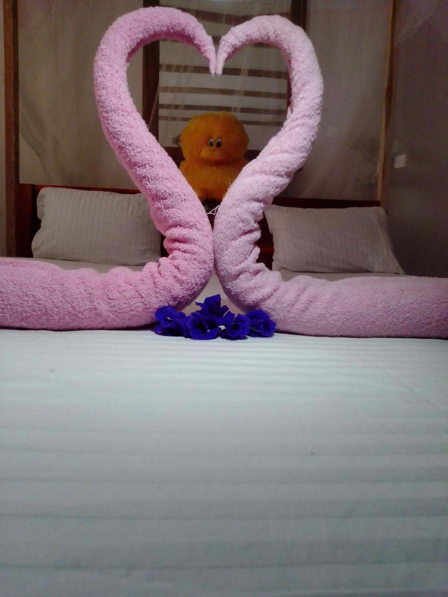 Soma Cabana, Homestay & Restaurant タンガラ エクステリア 写真